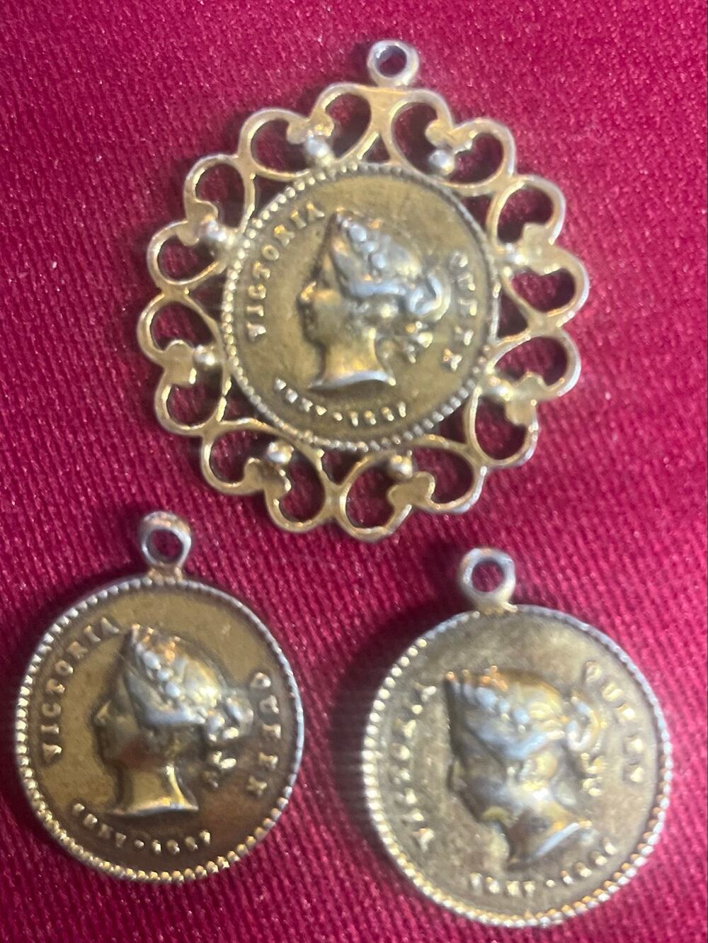 Lot of 3 Vintage Queen Victoria Commemorative Coin Pendants - Gold Tone